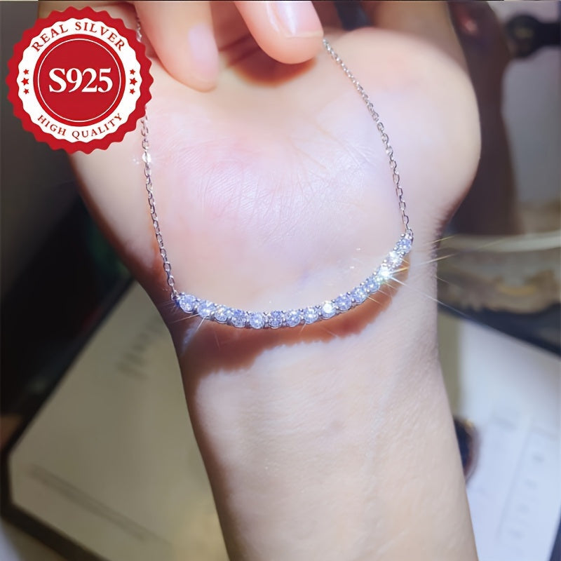 Sonrisa Radiante: Collar con Colgante de Plata Pura S925