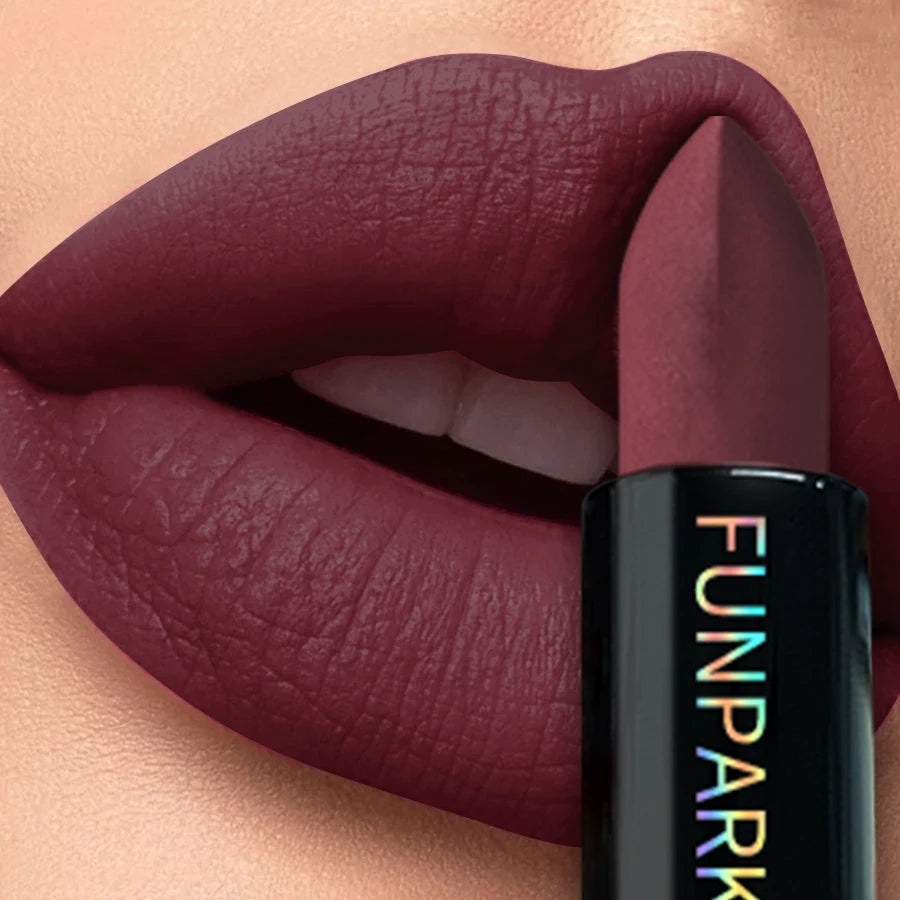25-Color Matte Lipstick Waterproof Long Lasting Velvet Finish Lip Tint Smooth Matte Lip Color Smudge-proof Lip Liner Lip Makeup