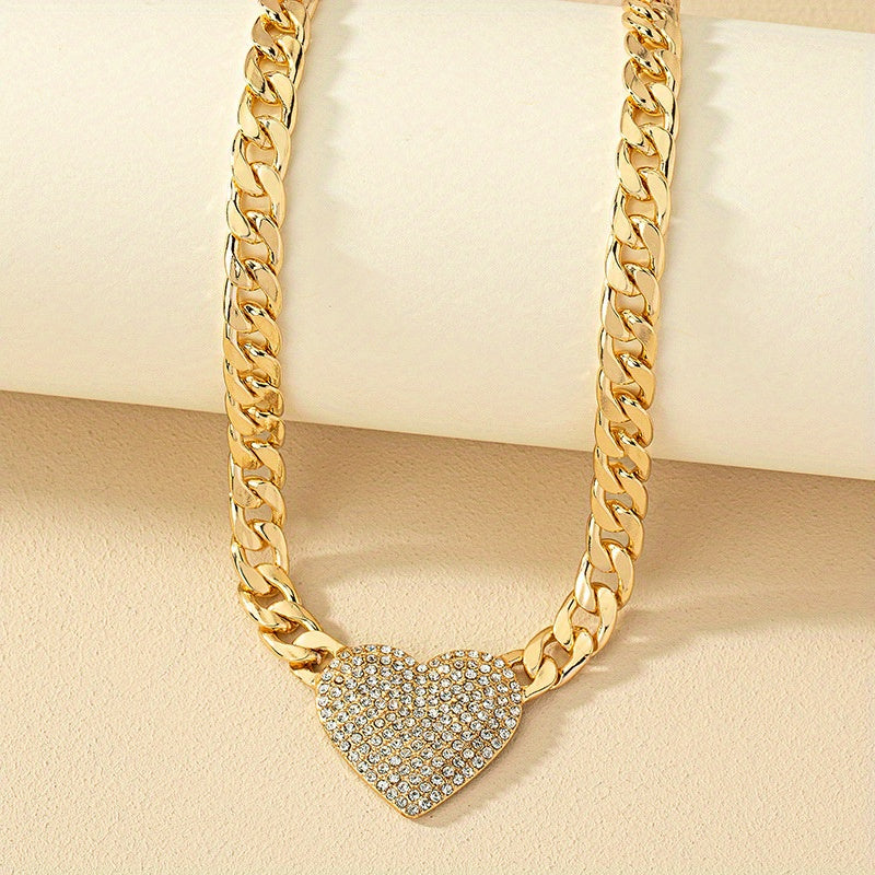 Collar con colgante de diamantes de imitación en forma de corazón estilo punk chic