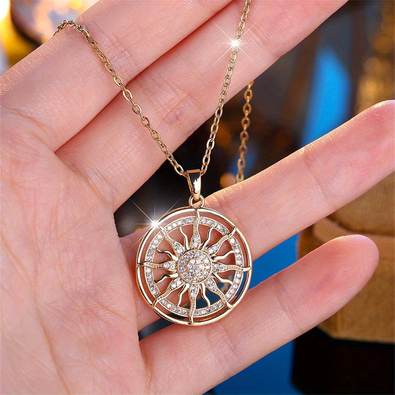 Collar con colgante de sol radiante