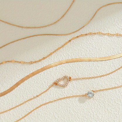 Conjunto de 6 delicados collares con cadena de serpiente en capas y colgante de corazón