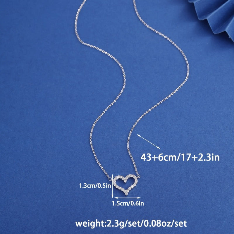 Collar de clavícula con circonitas de amor eterno