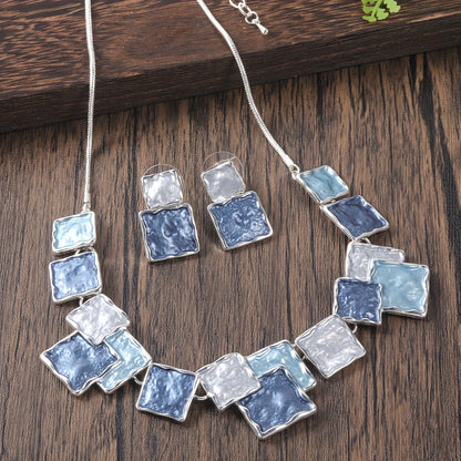 Conjunto de joyas geométricas esmaltadas estilo art déco francés vintage