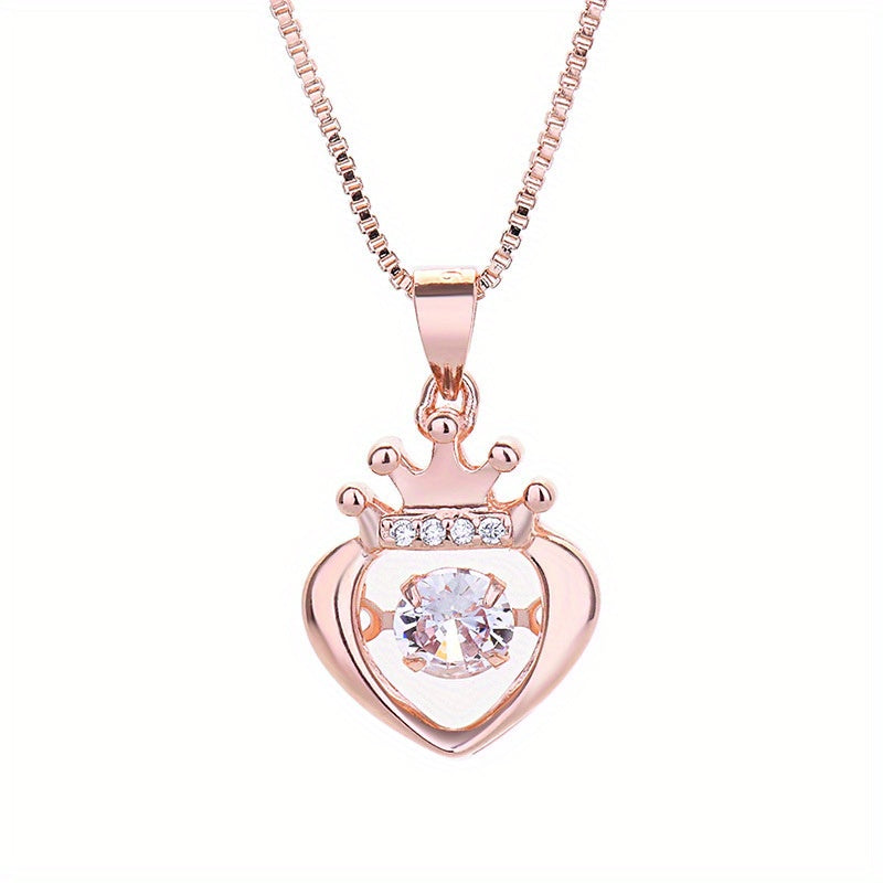 Collar con colgante de corona de moissanita Regal Radiance