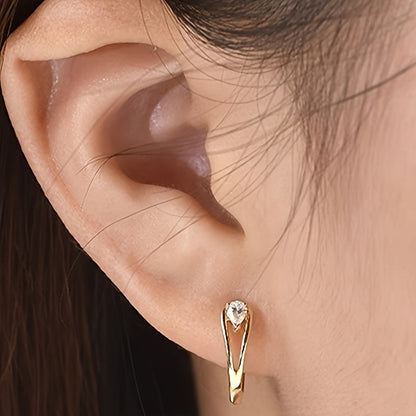 Exquisitos aretes de aro bañados en oro de 18 quilates con circonitas sintéticas