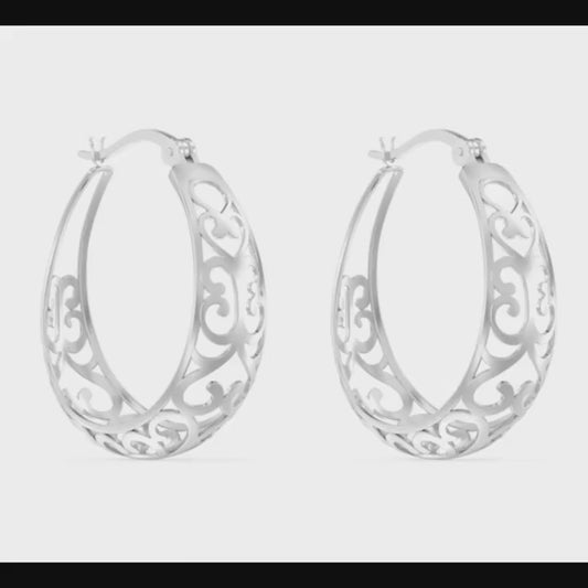 Elegancia Bohemia: Pendientes de Aro Ahuecados de Plata 925